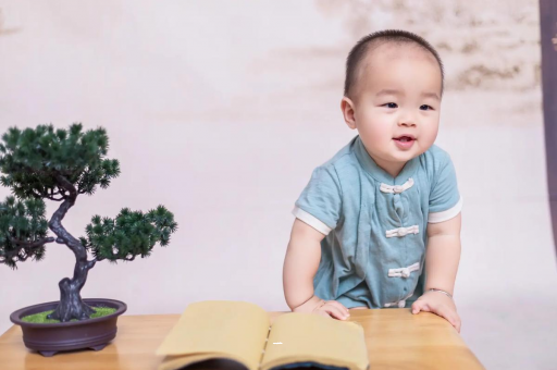 广州供卵包男孩怀孕中期总是口渴